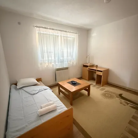 In Apartman *